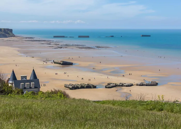 Front De Les Cordylines